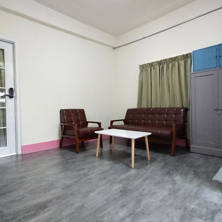 左町小鎮民宿 Zuozhen Bagian luar foto